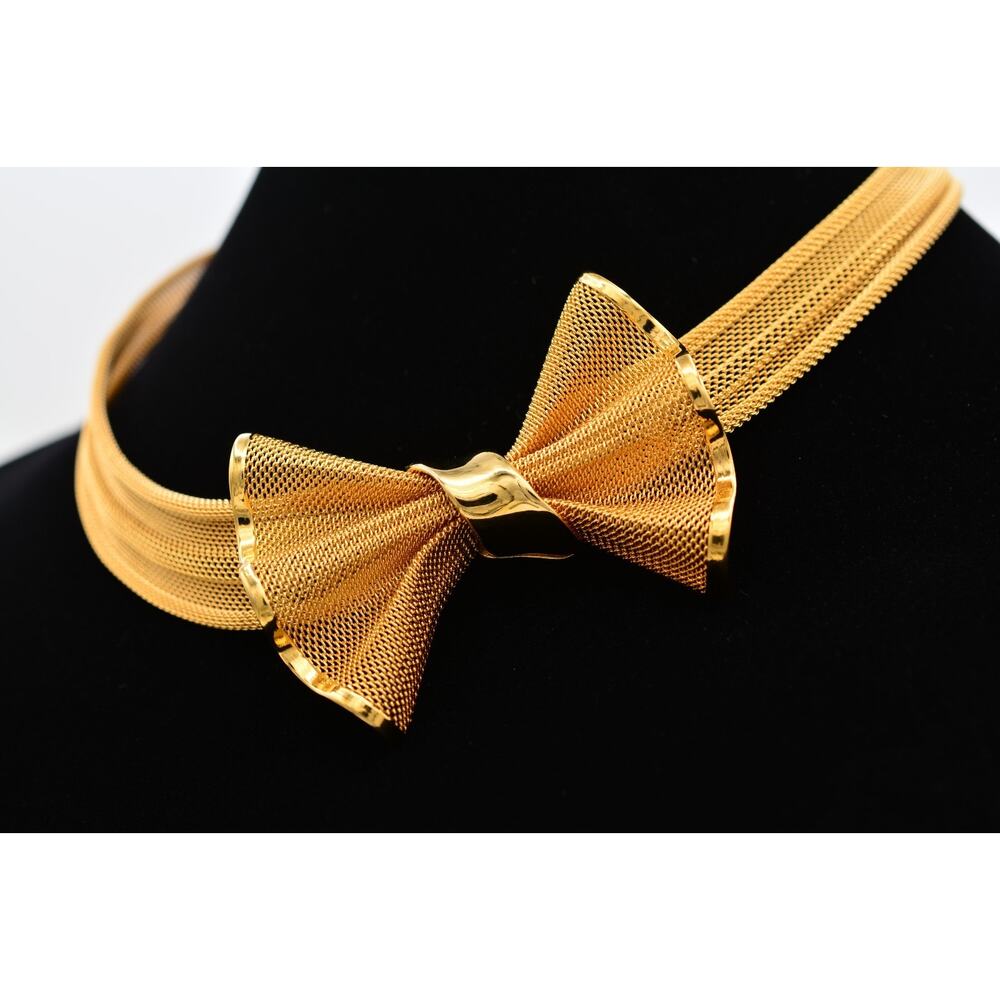 Givenchy Vintage Gold Mesh Bow Collar Necklace Statement Runway Signed 80s BinR - Picture 4 of 13